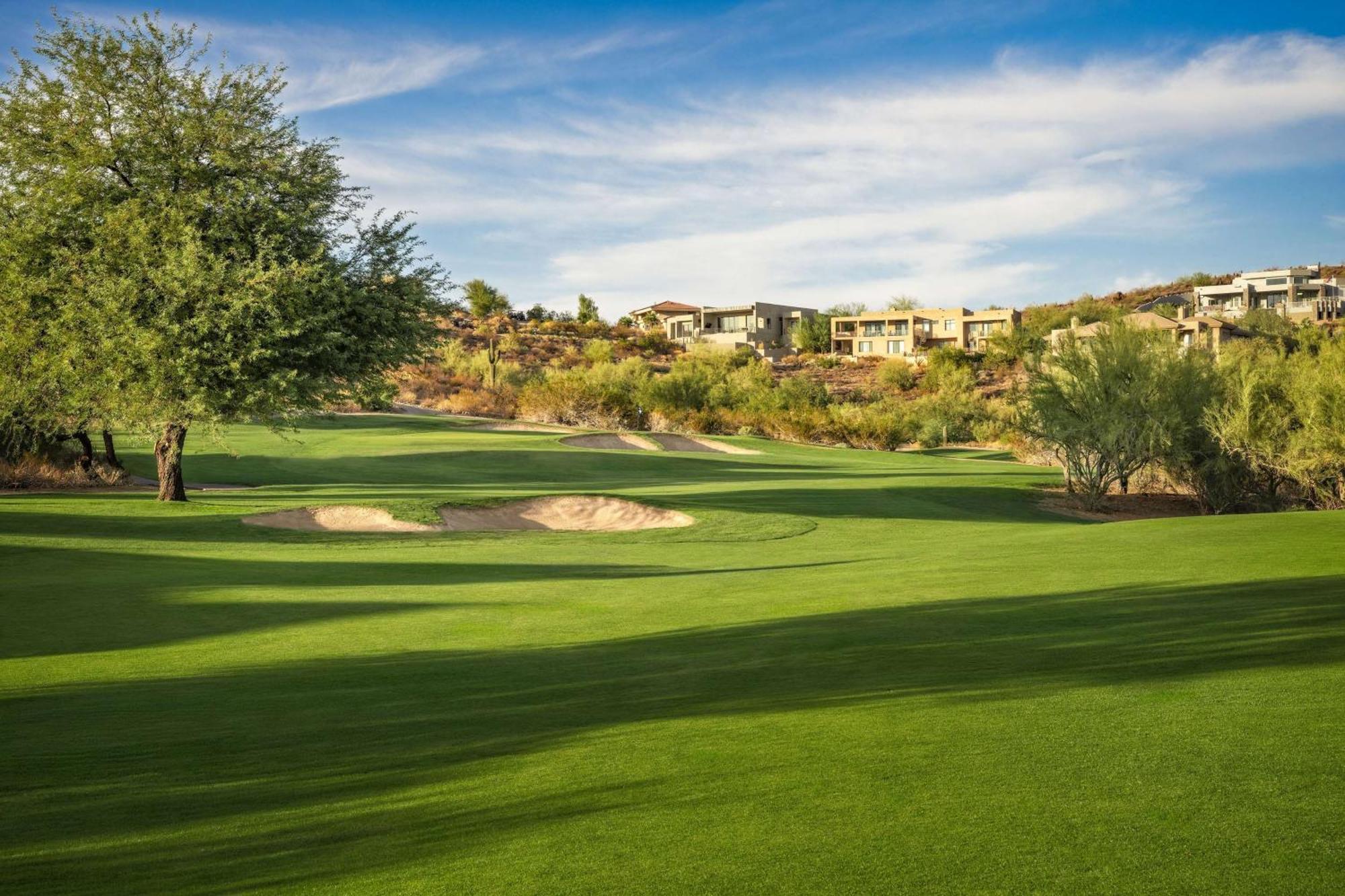 Hilton Phoenix Tapatio Cliffs Resort Exterior photo